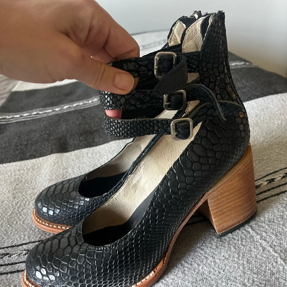 Freebird by Steven Black Faux-Snakeskin Ankle Wrap Block Heels - Picture 2 of 8